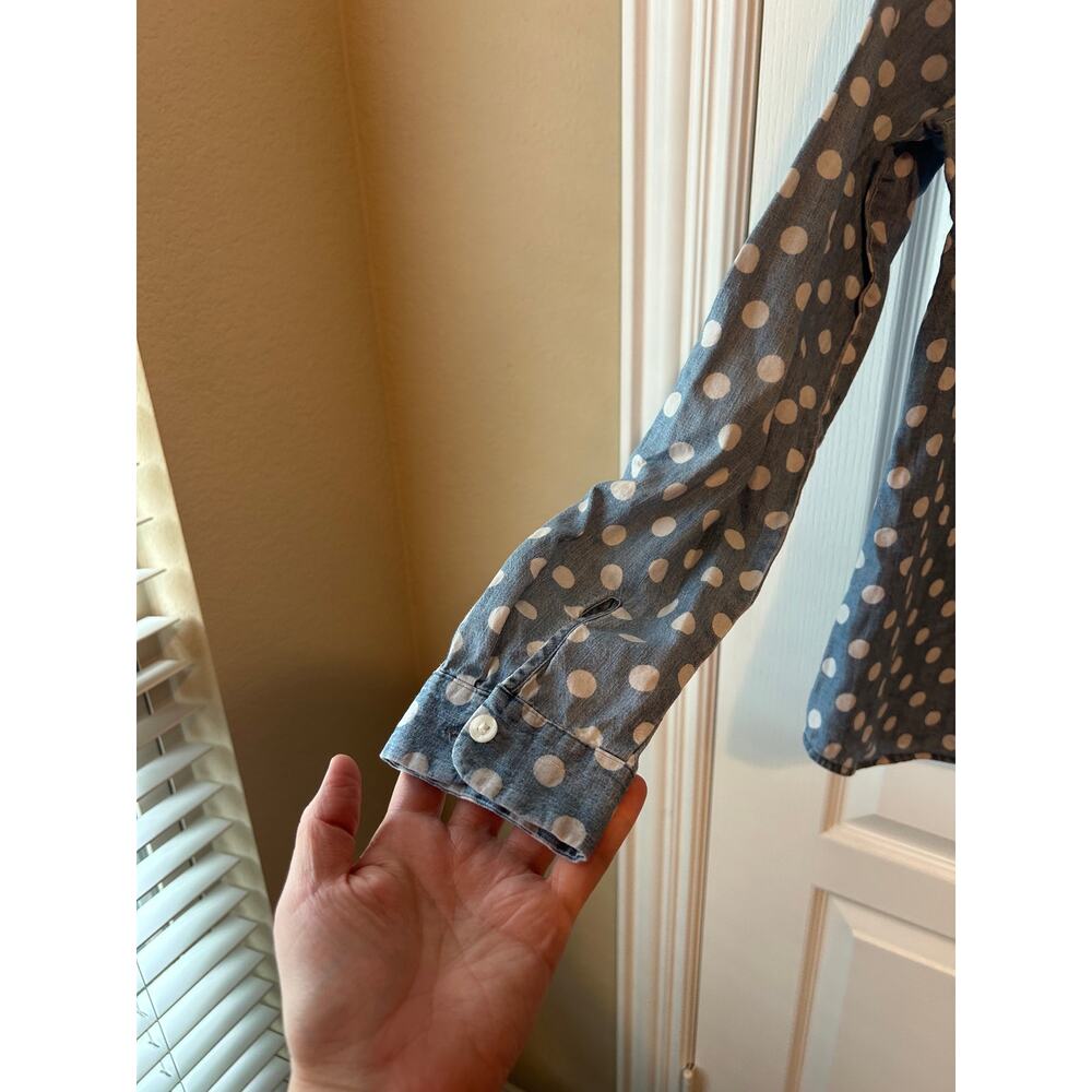 Loft Polka Dot Chambray Button Down Size M - Picture 4 of 5